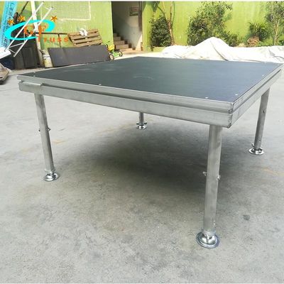 でき事の調節可能な高さ1mのための500KGS/Sq.Mの携帯用木の段階